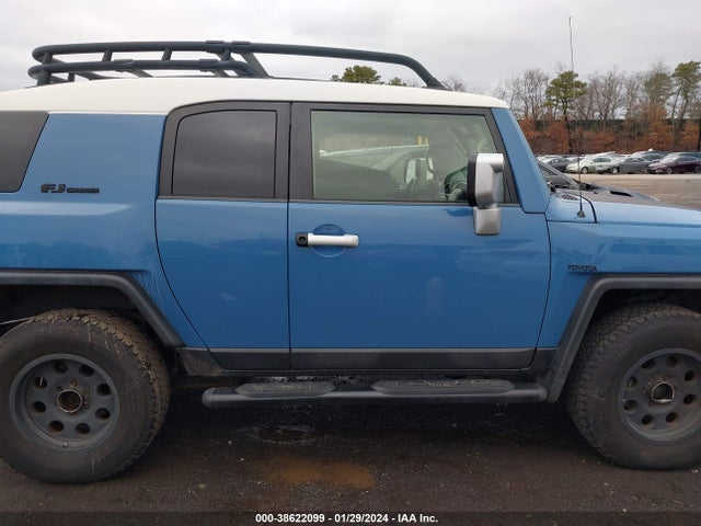 2012 TOYOTA FJ CRUISER VIN: JTEBU4BF8CK137455