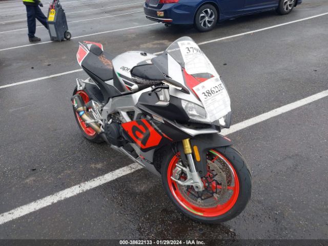 2017 APRILIA RSV4 ZD4KEU002HS000829