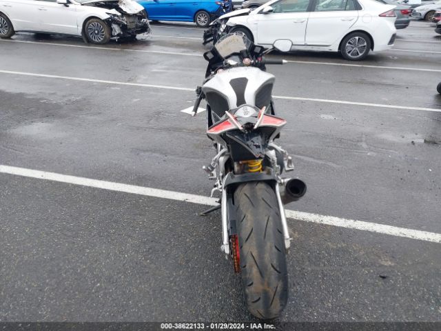 2017 APRILIA RSV4 ZD4KEU002HS000829 Photo 5