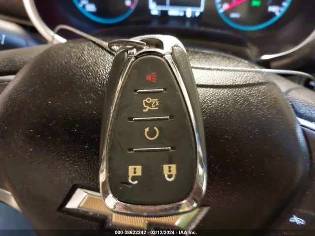 38622242 :رقم المزاد ، 1G1ZD5STXLF000890 vin ، 2020 Chevrolet Malibu Fwd Lt مزاد بيع
