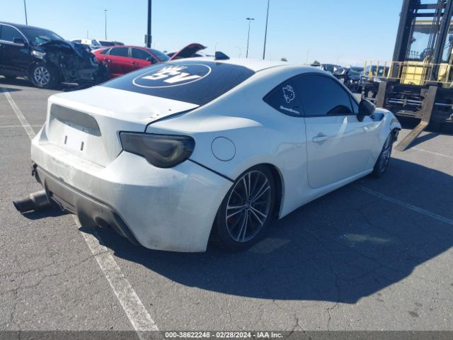 JF1ZNAA19F8704915 Scion FR-S