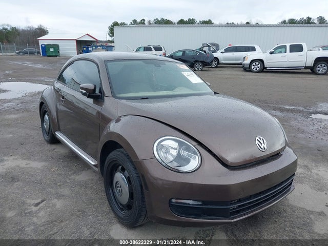 Volkswagen Beetle 1.8t Se 2016 3VWJ17AT6GM606118 Image 1