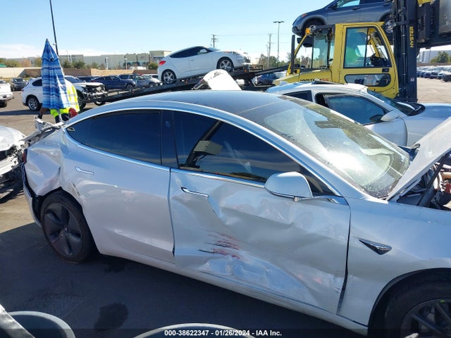 Tesla Model 3 Long Range/mid Range/standard Range/standard Range Plus 2019 5YJ3E1EA2KF401463 Image 12