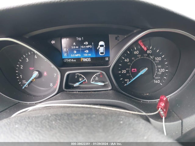 2018 FORD FOCUS SE VIN: 1FADP3FE9JL200477