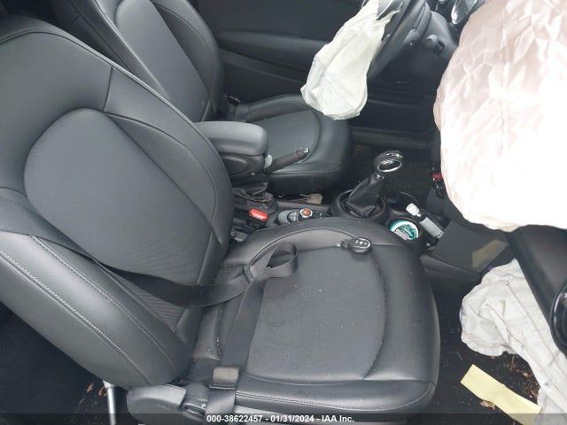 2019 MINI CONVERTIBLE WMWWG5C52K3H09217 Photo 4