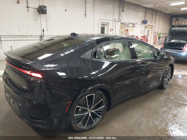 Toyota Prius Xle Awd-e 2023 JTDADABU8P3005857 Image 4