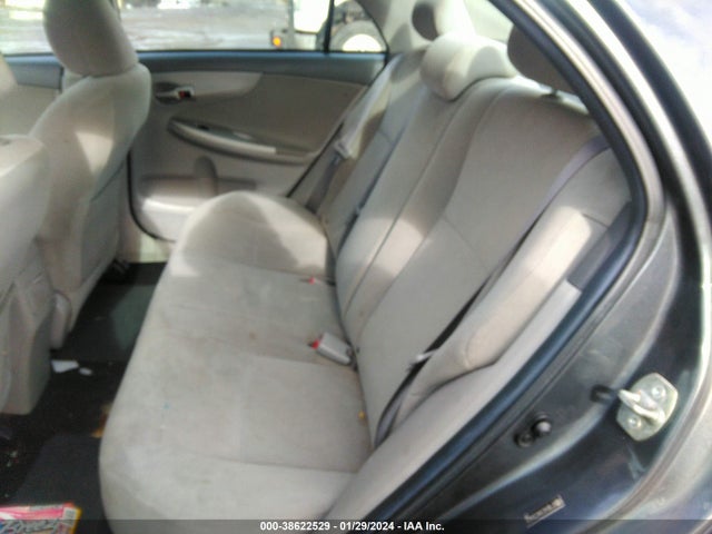 2010 TOYOTA COROLLA LE VIN: 2T1BU4EE8AC350606