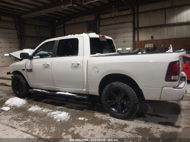RAM 1500 Night  4x4 5'7 Box 2017 1C6RR7MT1HS850592 Image 15