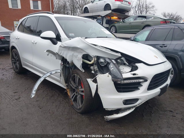 2013 PORSCHE CAYENNE WP1AC2A20DLA90101 Photo 0