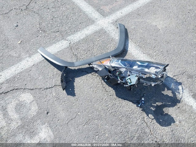 Toyota Rav4 Xle 2021 JTMR6RFV0MD018350 Image 25
