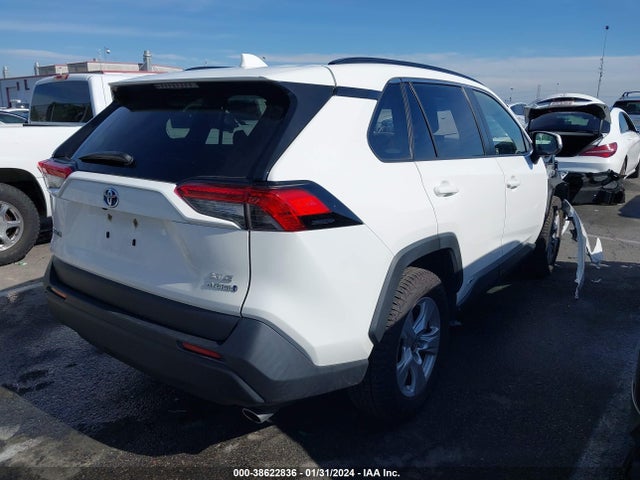 Toyota Rav4 Xle 2021 JTMR6RFV0MD018350 Image 17