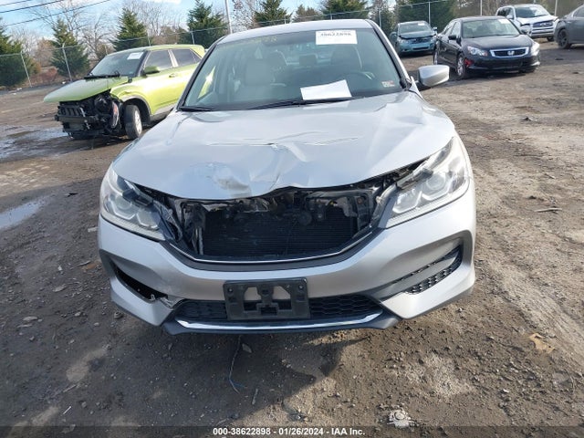 Honda ACCORD LX 2017 1HGCR2F36HA210299 Image 12