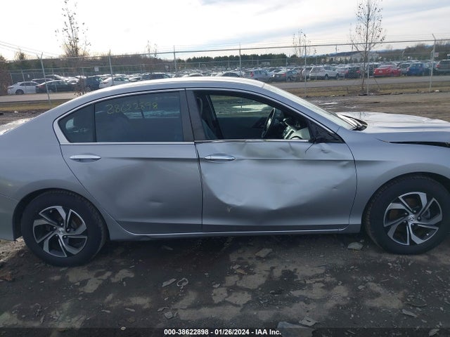 Honda ACCORD LX 2017 1HGCR2F36HA210299 Image 13