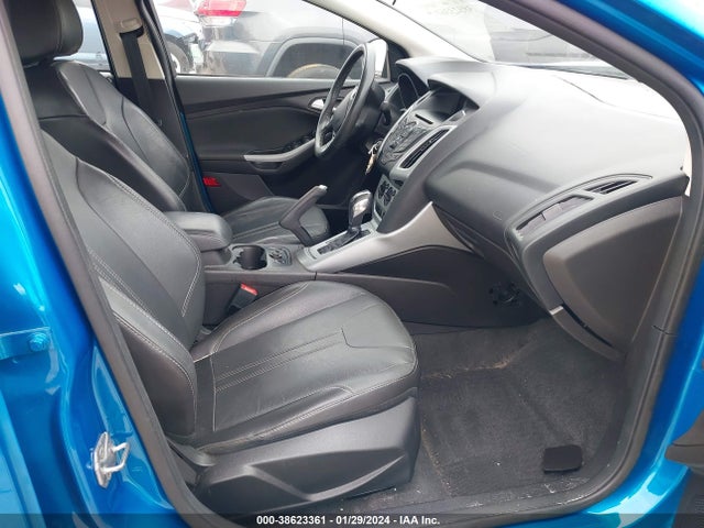 2014 Ford Focus Se მანქანა იყიდება აუქციონზე, vin: 1FADP3F28EL229609, აუქციონის ნომერი: 38623361