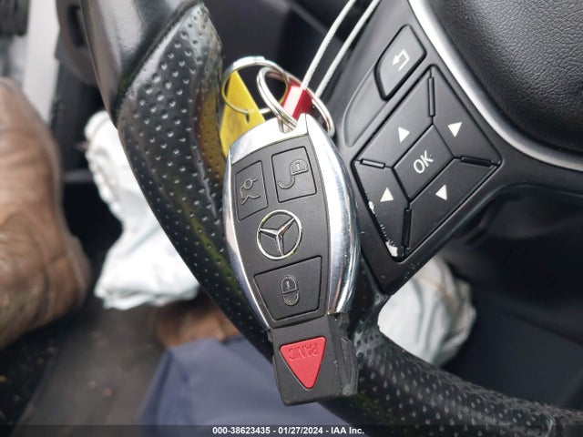 2016 Mercedes-benz E 350 მანქანა იყიდება აუქციონზე, vin: WDDHF5KB6GB194342, აუქციონის ნომერი: 38623435