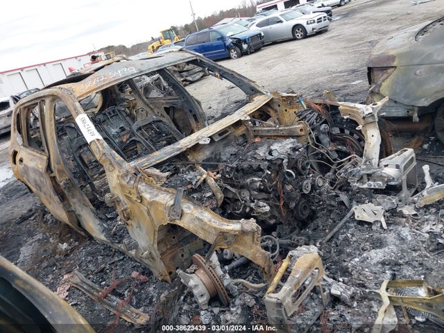 2018 5UXTR9C58JLC74272 main image