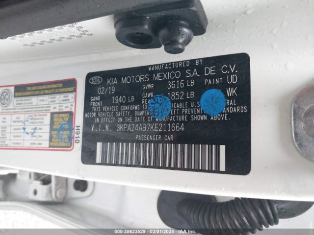 3KPA24AB7KE211664 KIA RIO LX