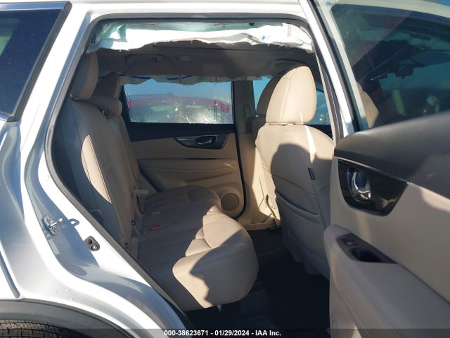 Nissan Rogue Sl 2016 5N1AT2MT1GC732279 Image 8