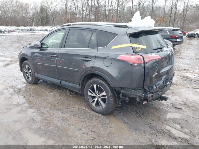 Toyota Rav4 Xle 2017 JTMRFREV5HJ137004 Image 3