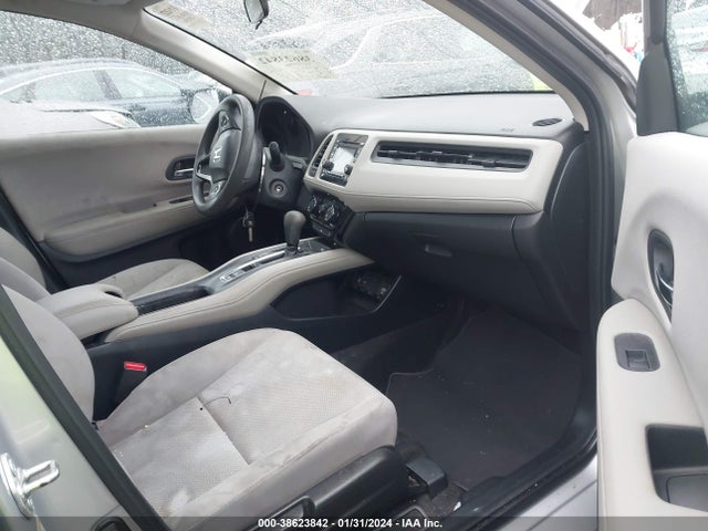 Honda HR-V LX 2016 3CZRU6H32GM714596 Image 5