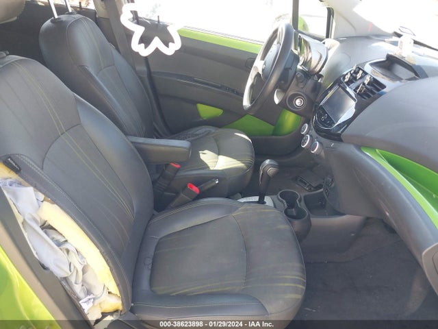 Chevrolet Spark 1lt Auto 2014 KL8CD6S99EC590231 Image 5