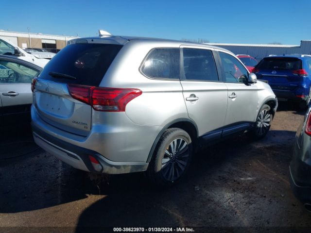 2019 MITSUBISHI OUTLANDER JA4AD3A38KZ043285 Photo 3