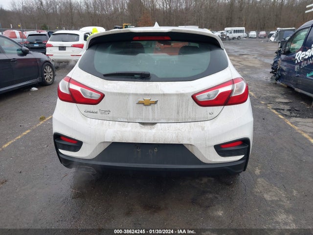 Chevrolet Cruze Lt Auto 2018 3G1BE6SM1JS588572 Image 17