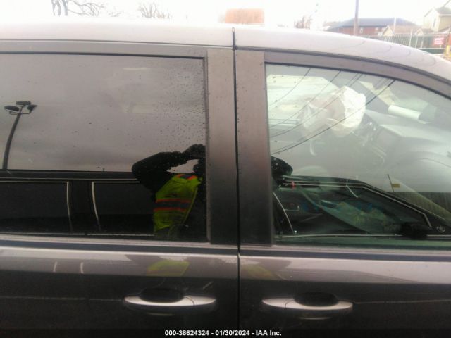 2C4RDGEG4KR630896 Dodge Grand Caravan Gt