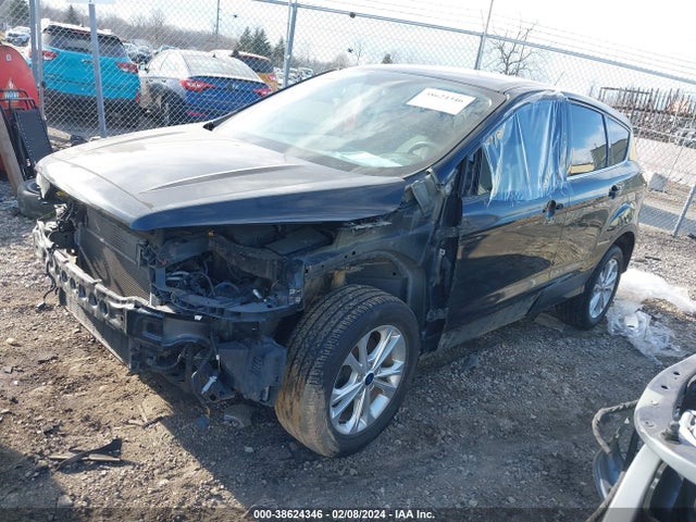 Ford ESCAPE SE 2017 1FMCU0GDXHUE84219 Image 2