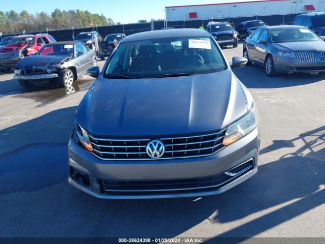 1VWAT7A38GC009080 Volkswagen Passat 1.8t S