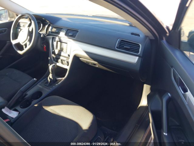 1VWAT7A38GC009080 Volkswagen Passat 1.8t S