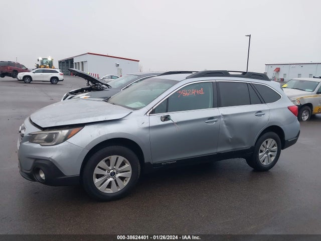 2018 SUBARU OUTBACK 2.5I PREMIUM VIN: 4S4BSAFC3J3369585