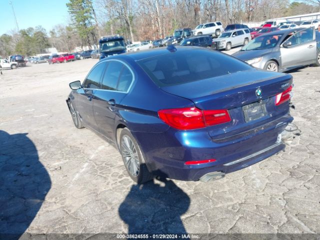 WBAJE5C31HG916663 BMW 540I