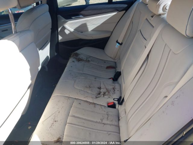 WBAJE5C31HG916663 BMW 540I