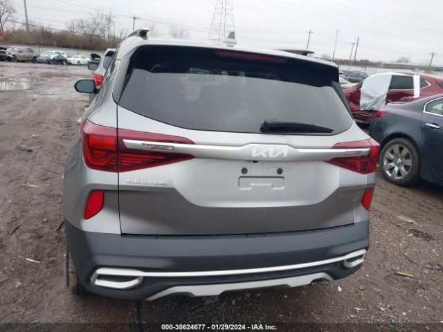 KNDERCAA6N7295513 KIA SELTOS EX