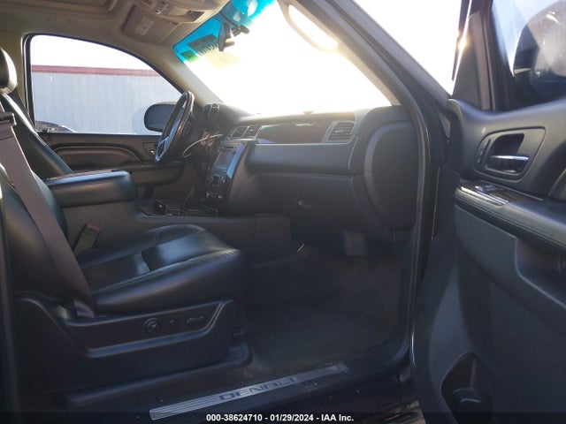 2013 GMC YUKON DENALI VIN: 1GKS1EEF2DR197808