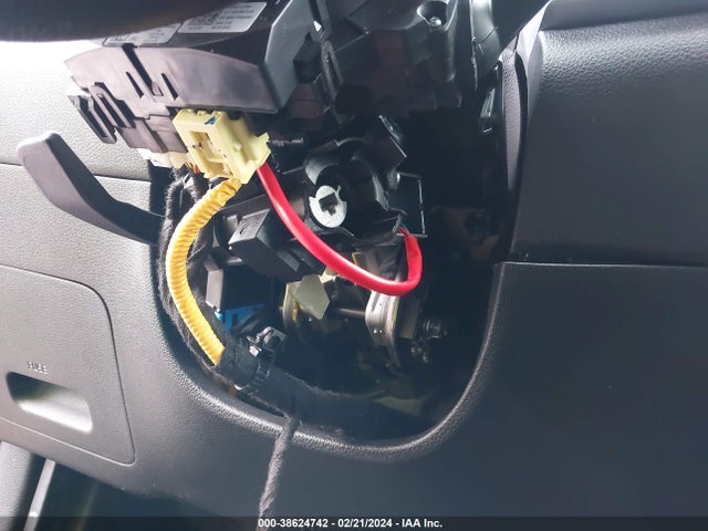 KIA K5 LX 2021 5XXG24J20MG021287 Image 6