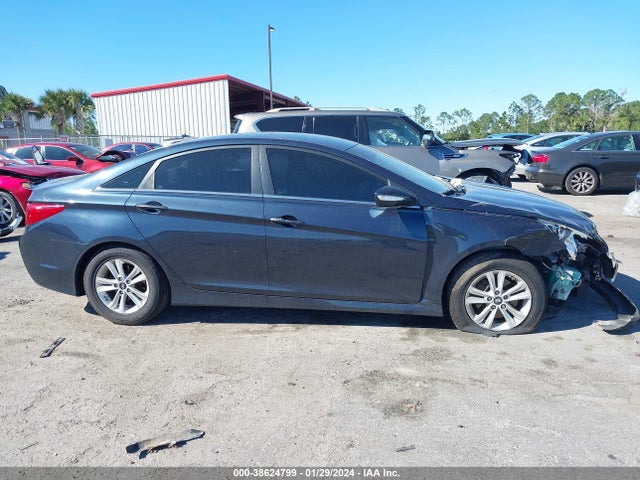 2014 HYUNDAI SONATA GLS VIN: 5NPEB4AC4EH898175