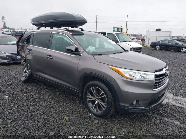 Toyota Highlander Xle V6 2016 5TDJKRFH1GS505276 Image 1
