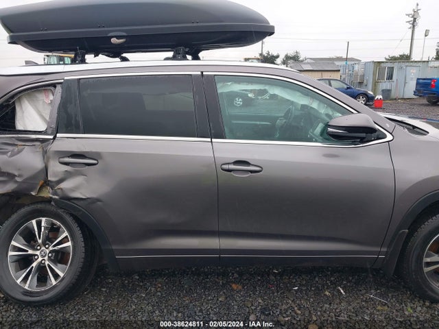 Toyota Highlander Xle V6 2016 5TDJKRFH1GS505276 Image 14