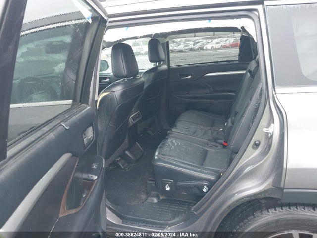 Toyota Highlander Xle V6 2016 5TDJKRFH1GS505276 Image 8