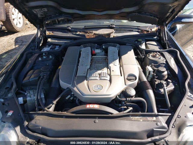 2005 MERCEDES-BENZ SL 55 AMG VIN: WDBSK74FX5F101625