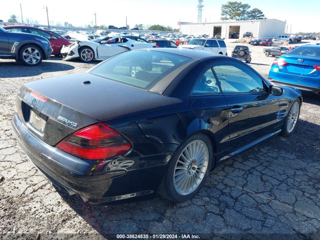 2005 MERCEDES-BENZ SL 55 AMG VIN: WDBSK74FX5F101625