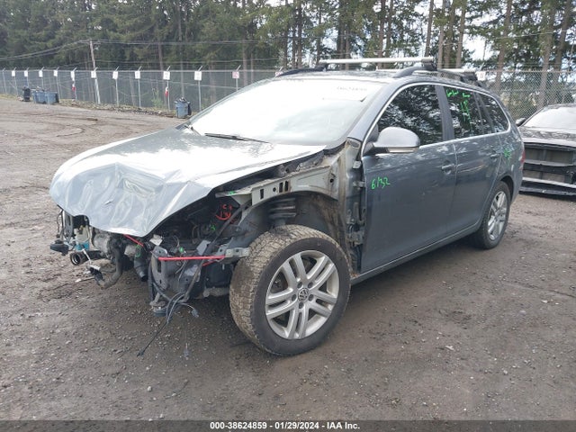 3VWPL7AJ5EM609639 Volkswagen Jetta Sportwagen 2.0l Tdi
