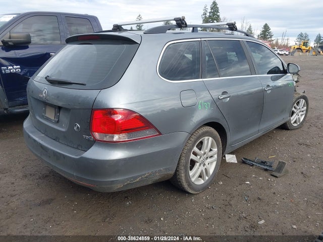 3VWPL7AJ5EM609639 Volkswagen Jetta Sportwagen 2.0l Tdi