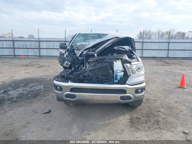 1C6RREBGXNN398680 RAM 1500 Big Horn Quad Cab 4x2 6'4 Box