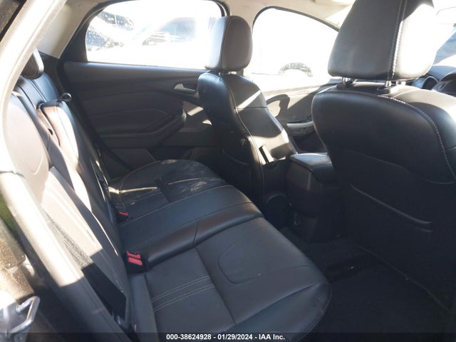 Ford FOCUS SE 2014 1FADP3K26EL361791 Image 8
