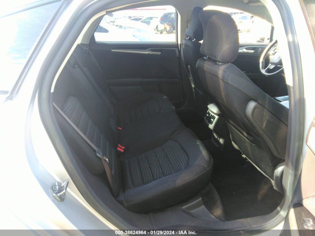 2016 FORD FUSION SE VIN: 3FA6P0H72GR216830