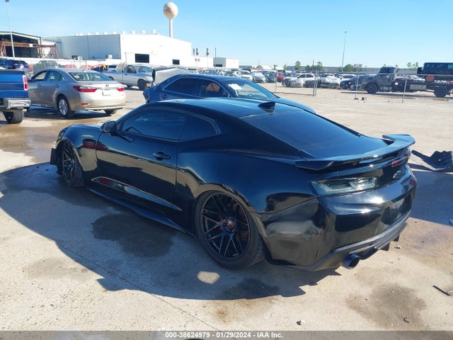 Chevrolet Camaro 1lt 2018 1G1FB1RS2J0120312 Image 3