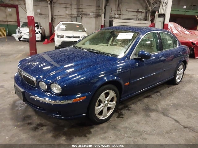 2002 JAGUAR X-TYPE SAJEA51CX2WC83259 Photo 1